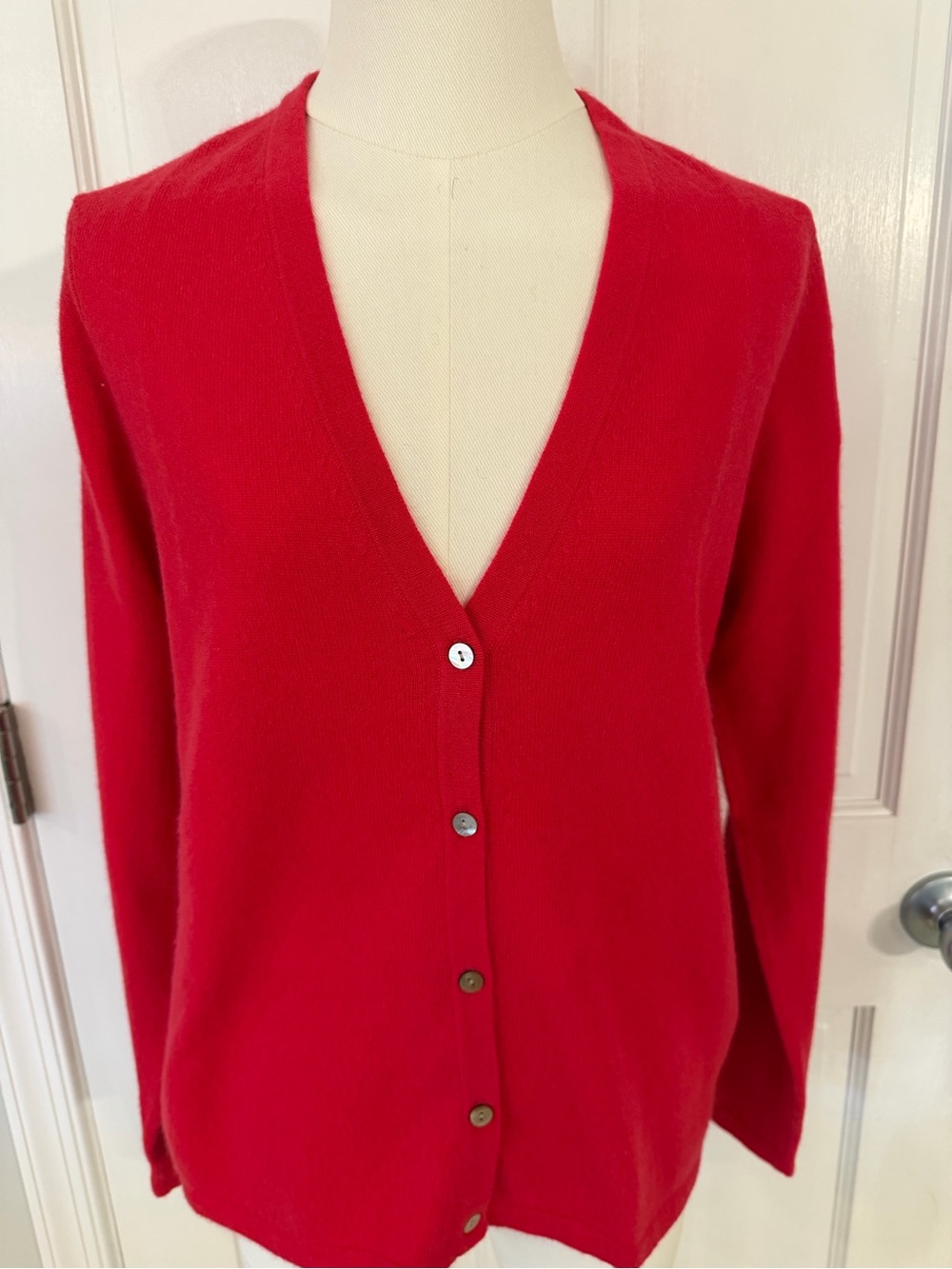 Lands’ End 100% Cashmere Red V-Neck Button Cardigan Sweater Size M